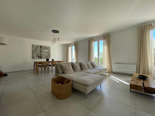 Vente Maison 5 pièces 128 m2 Caumont sur Durance