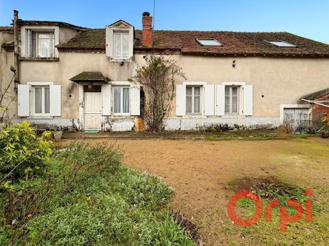 Vente Maison 5 pièces 128 m2 Charenton du Cher