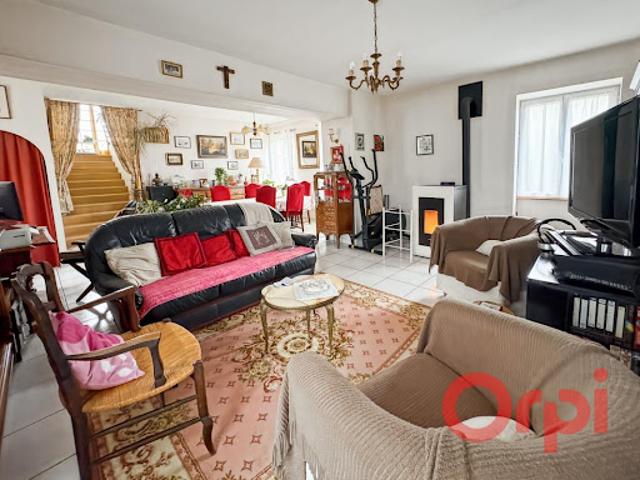 Vente Maison 5 pièces 128 m2 Charenton du Cher