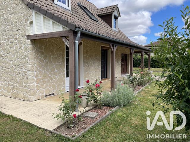 Vente Maison 5 pièces 128 m2 Longueil Sainte Marie