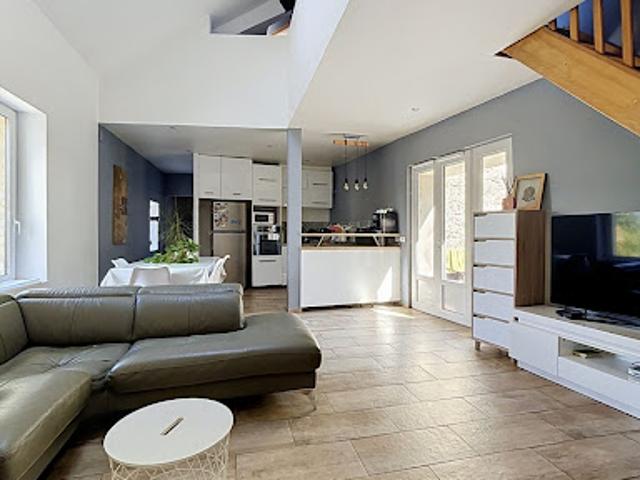 Vente Maison 5 pièces 128 m2 Seyssel