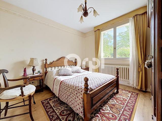 Vente Maison 5 pièces 128.56 m2 Montaigut en combraille