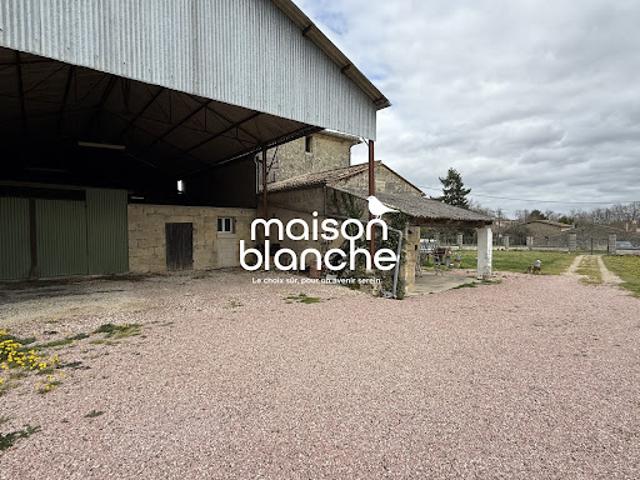 Vente Maison 5 pièces 128.5 m2 Puisseguin