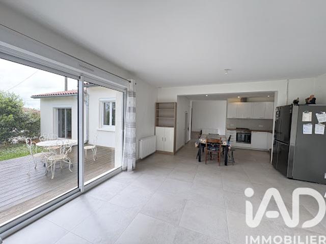 Vente Maison 5 pièces 129 m2 Bassens