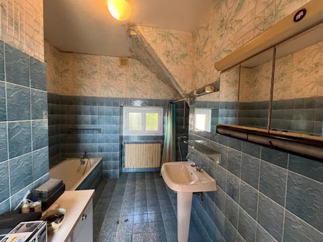 Vente Maison 5 pièces 129 m2 Javerlhac et la Chapelle Saint Robert