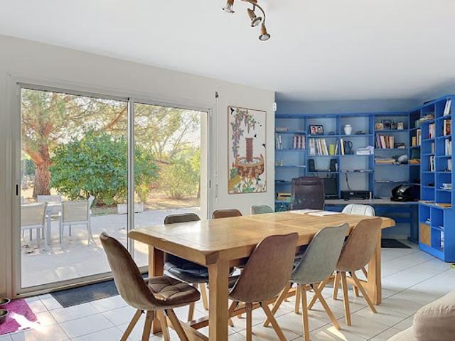 Vente Maison 5 pièces 129 m2 Saint Pierre d'Eyraud