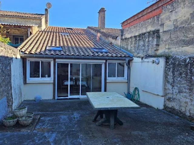 Vente Maison 5 pièces 129 m2 Sauveterre de Guyenne