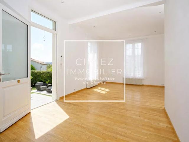 Vente Maison 5 pièces 129.21 m2 Nice
