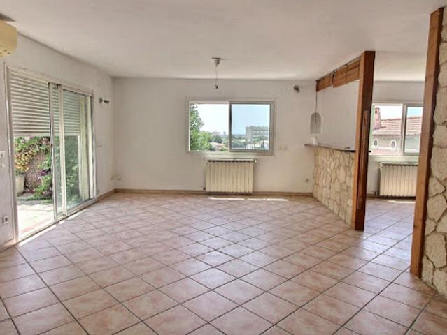 Vente Maison 5 pièces 120 m2 Marseille 10ème