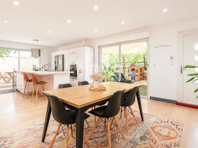 Vente Maison 5 pièces 120 m2 Marseille 12ème