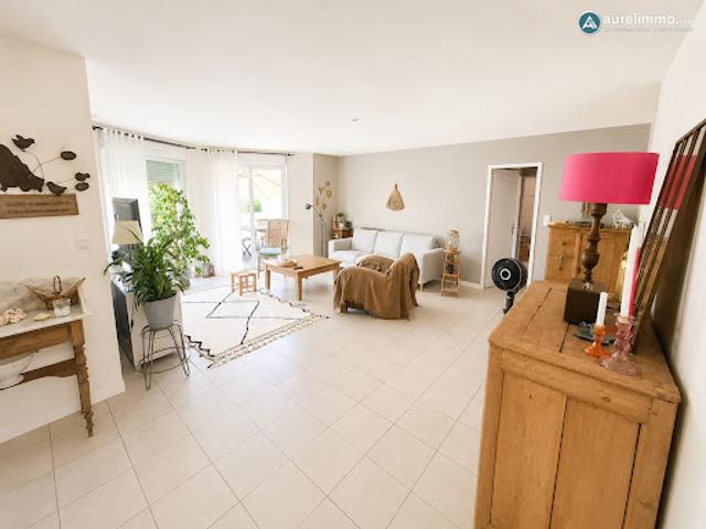 Vente Maison 5 pièces 120 m2 Montmarault