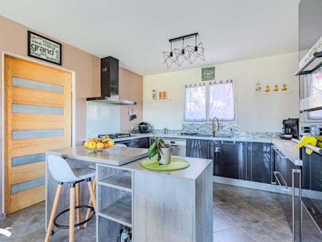 Vente Maison 5 pièces 120 m2 Montpeyroux