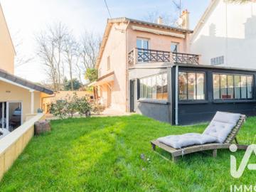 Vente Maison 5 pièces 120 m2 Neuilly Plaisance