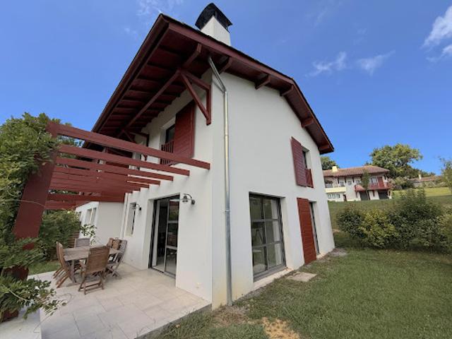 Vente Maison 5 pièces 120 m2 Ahetze