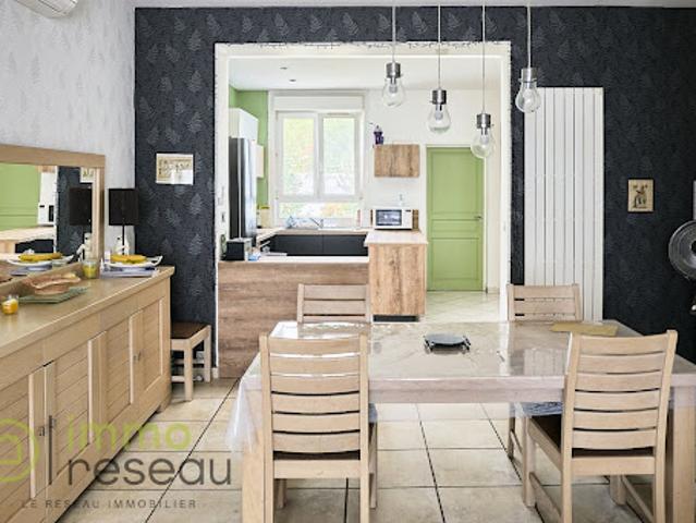 Vente Maison 5 pièces 120 m2 Armentieres