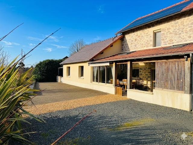 Vente Maison 5 pièces 120 m2 Bussière Galant