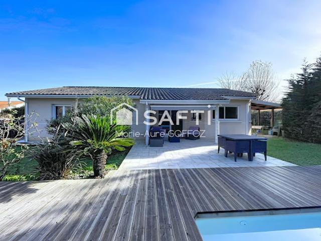 Vente Maison 5 pièces 120 m2 Blanquefort