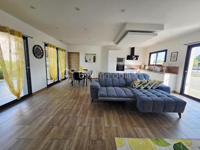 Vente Maison 5 pièces 120 m2 Castelsarrasin