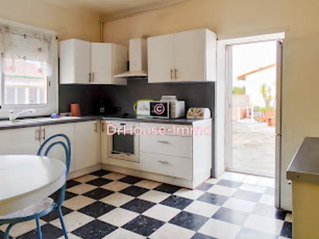 Vente Maison 5 pièces 120 m2 Claira