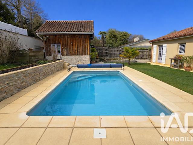 Vente Maison 5 pièces 120 m2 Langoiran