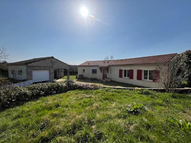 Vente Maison 5 pièces 120 m2 Le Buisson de Cadouin