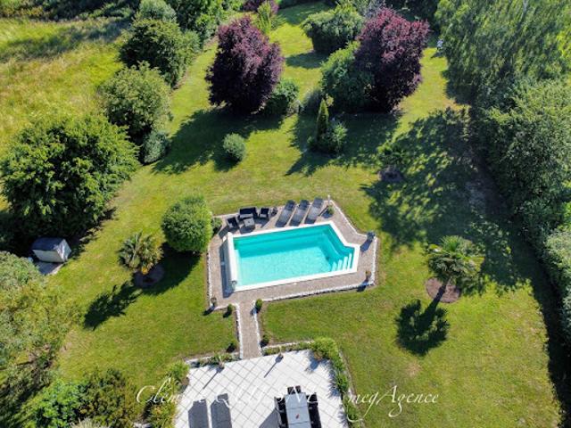 Vente Maison 5 pièces 120 m2 Saint Nicolas d'Aliermont