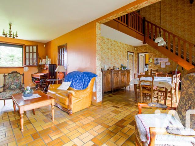 Vente Maison 5 pièces 120 m2 Saint Laurent des Bois
