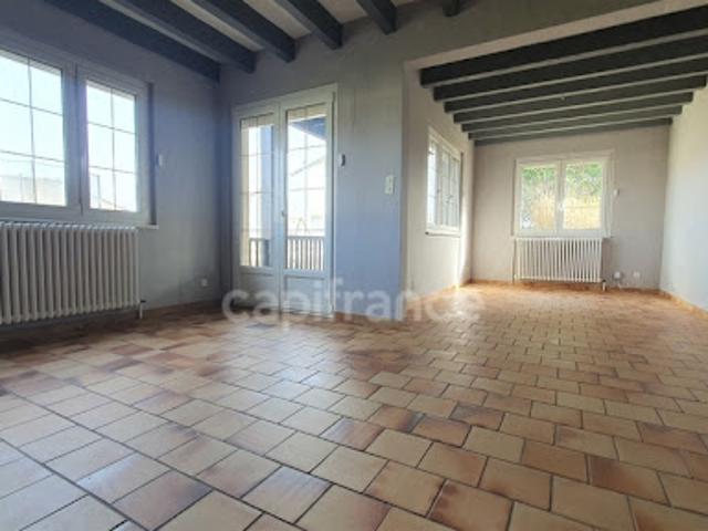 Vente Maison 5 pièces 120 m2 Saint Sauveur
