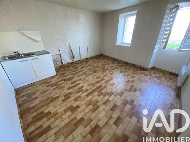 Vente Maison 5 pièces 120 m2 Sainte Suzanne