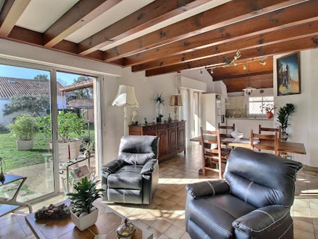 Vente Maison 5 pièces 120 m2 Soustons