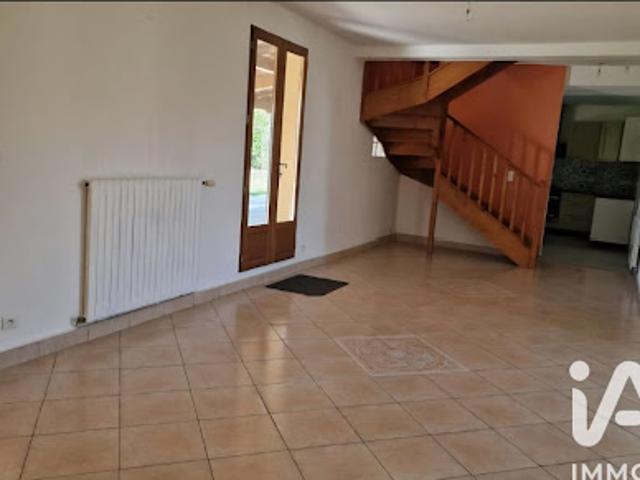Vente Maison 5 pièces 120 m2 Vayres sur Essonne