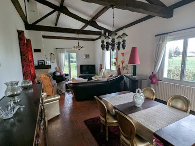 Vente Maison 5 pièces 120.47 m2 Saint Gelais