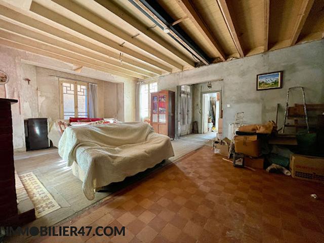 Vente Maison 5 pièces 120.5 m2 Castelmoron sur Lot