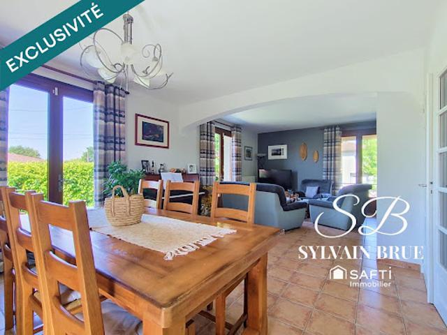 Vente Maison 5 pièces 121 m2 Caussade