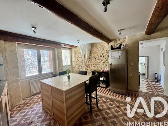 Vente Maison 5 pièces 121 m2 Estézargues