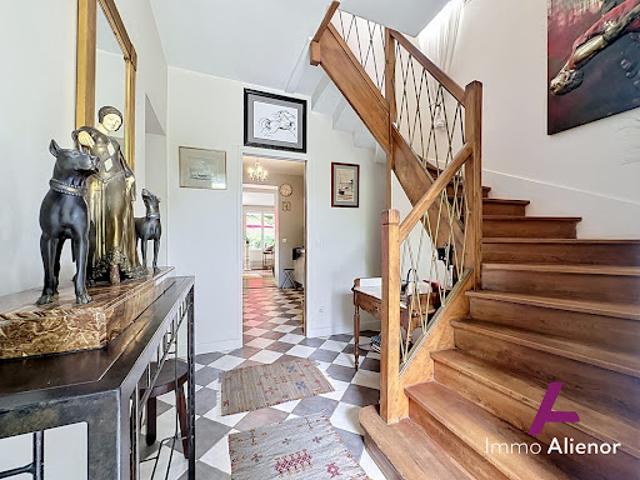 Vente Maison 5 pièces 121 m2 Le Bouscat