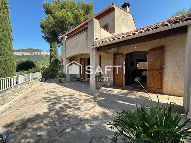Vente Maison 5 pièces 121 m2 Le Revest les Eaux