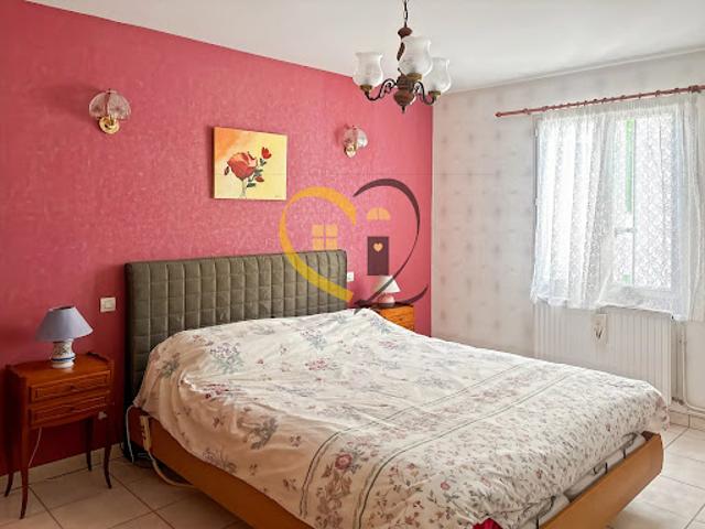 Vente Maison 5 pièces 121 m2 Saint Doulchard