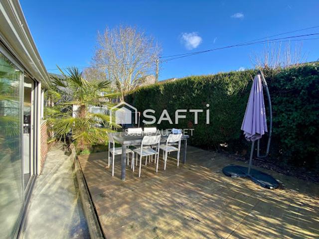 Vente Maison 5 pièces 122 m2 Canteleu
