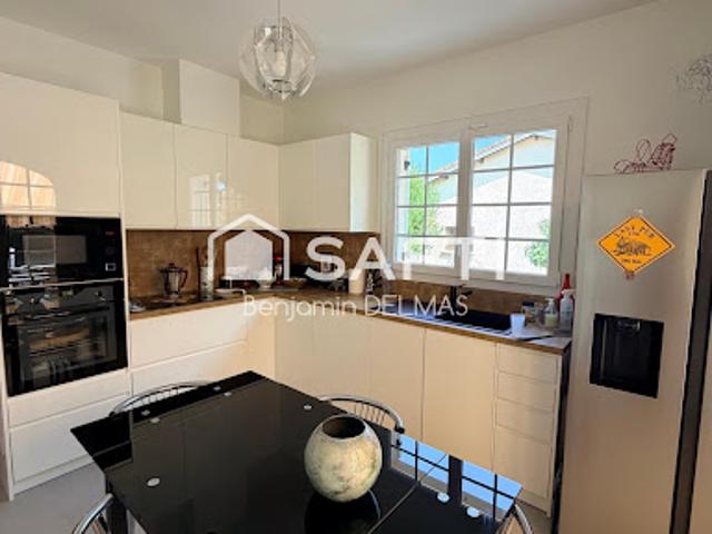Vente Maison 5 pièces 122 m2 Lalande de Pomerol