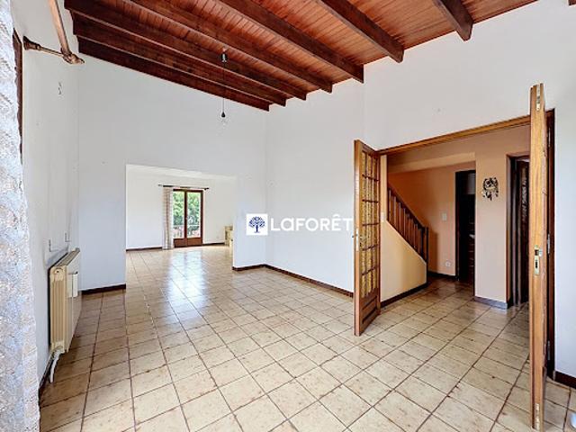 Vente Maison 5 pièces 122 m2 Saint Estève