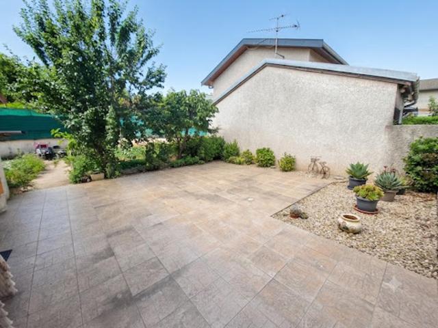 Vente Maison 5 pièces 122.26 m2 Rumilly