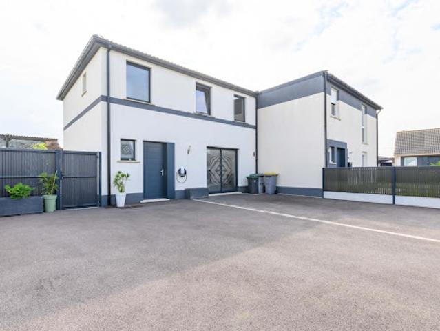 Vente Maison 5 pièces 122.59 m2 Brebières
