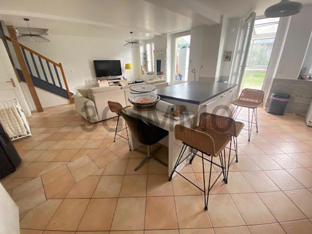 Vente Maison 5 pièces 123 m2 Magny en Vexin