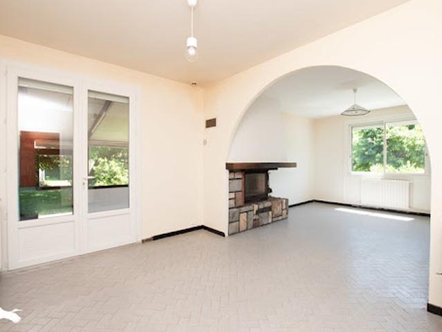 Vente Maison 5 pièces 123 m2 Montaut
