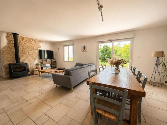 Vente Maison 5 pièces 123 m2 Aillières Beauvoir