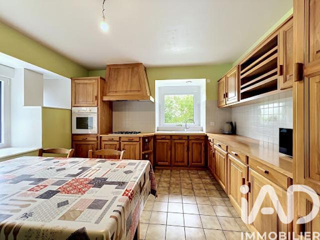 Vente Maison 5 pièces 123 m2 Bourbriac
