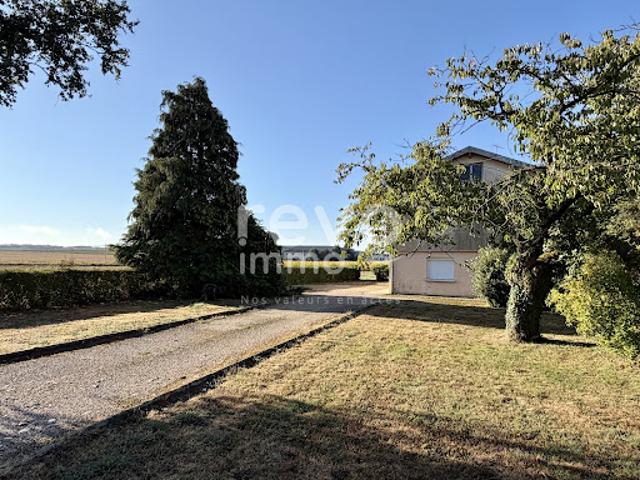 Vente Maison 5 pièces 123 m2 Civrieux