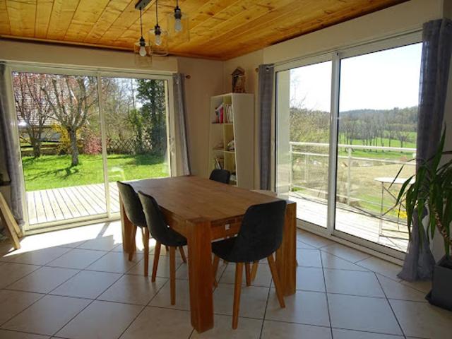 Vente Maison 5 pièces 123 m2 Etival