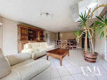 Vente Maison 5 pièces 123 m2 Grézieu la Varenne